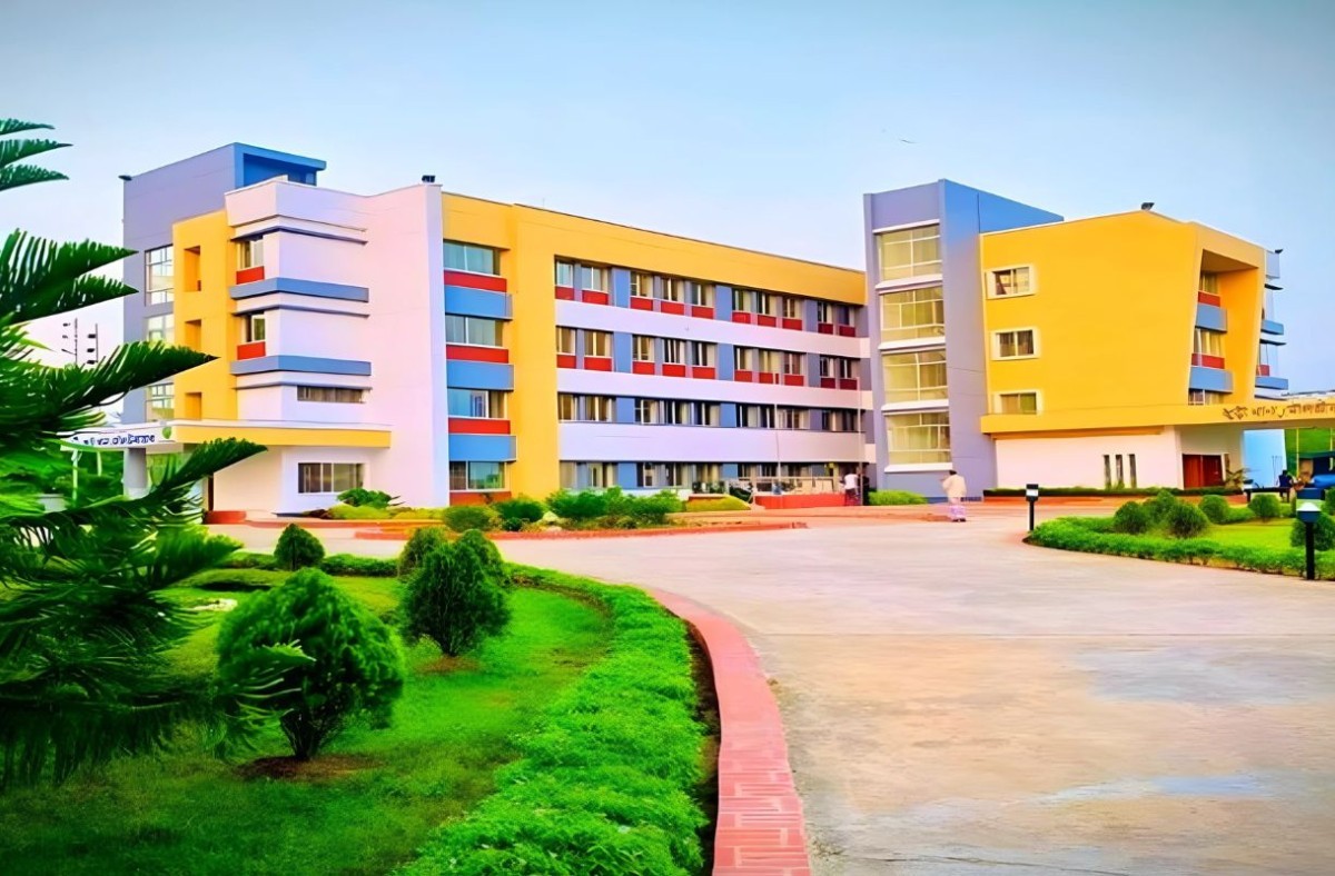 টিকটকে কিশোর-কিশোরীর প্রেম, দেখা করতে গিয়ে যা ঘটলো