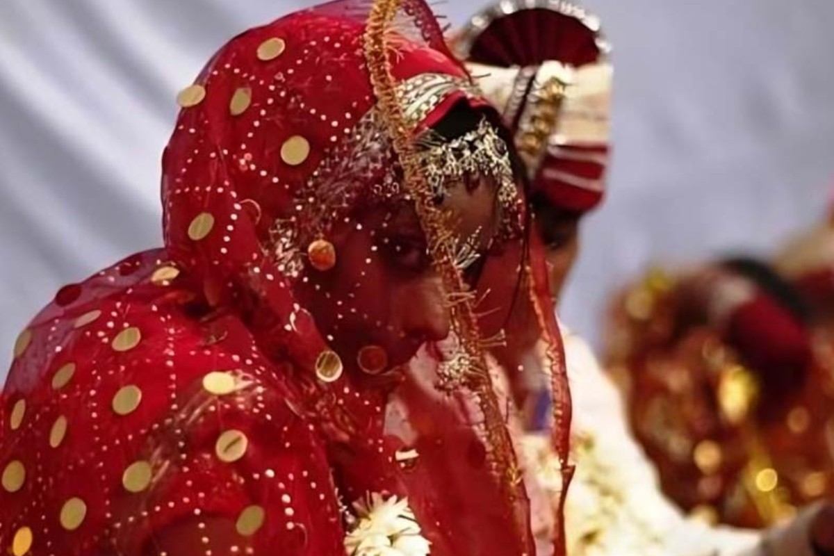 টিকটকে প্রেম, রেস্তোরাঁয় দেখা করতে গিয়ে খেলেন ধরা! অতঃপর যা ঘটলো