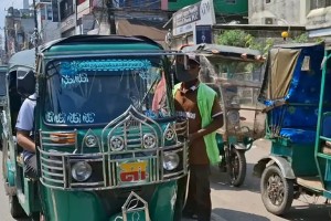 টোলের নামে প্রকাশ্যে চাঁদাবাজি, প্রতিবাদ করলেই হেনস্তার শিকার