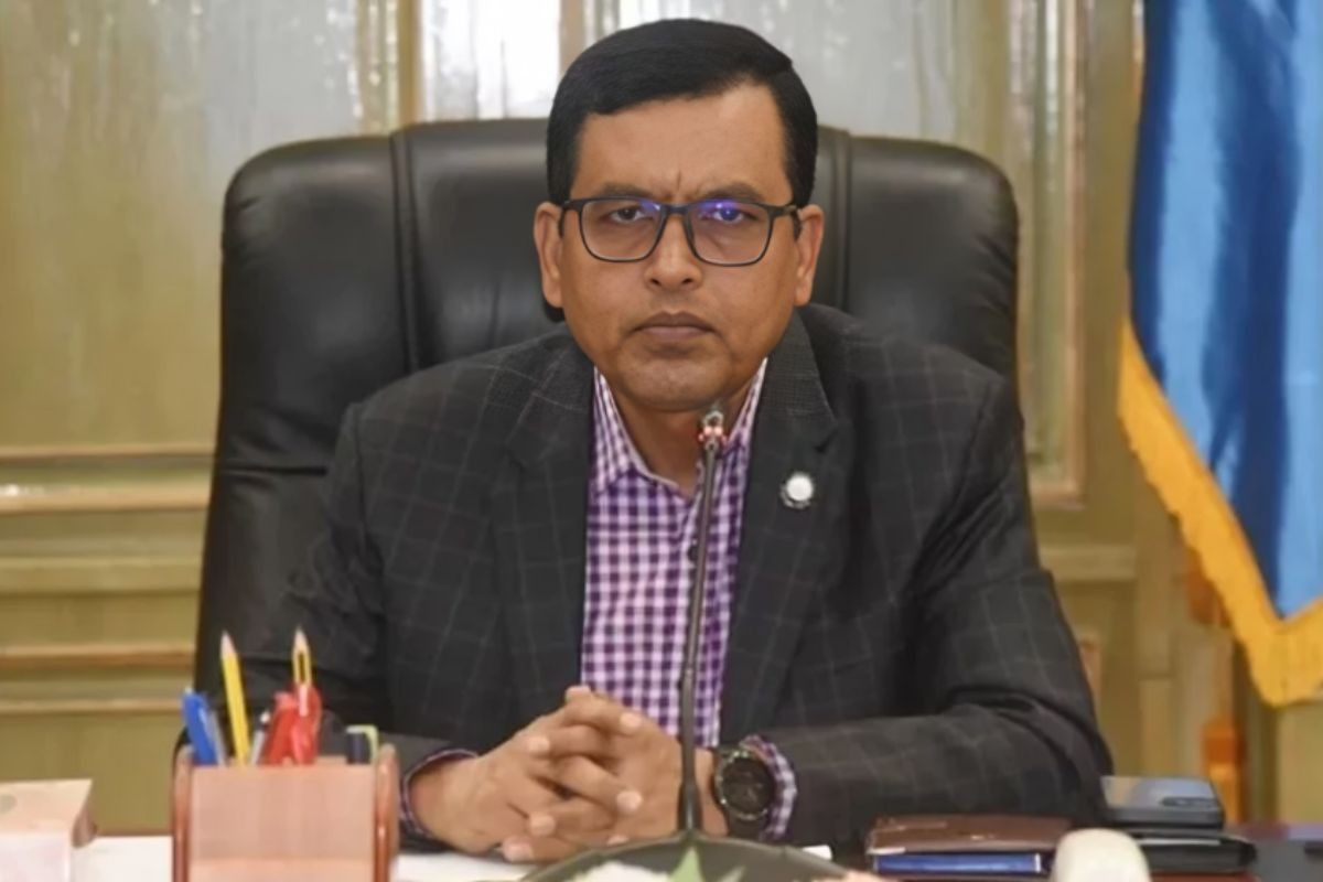 ঢাকা দক্ষিণ সিটিতে বর্জ্য বিল প্রসঙ্গে ঠিকাদারদের উদ্দেশ্যে কঠোর বার্তা