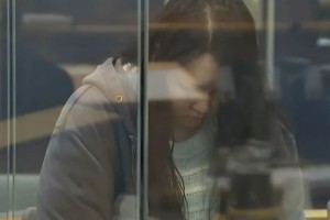 দুই সন্তানকে হত্যার পর লাশ লুকিয়েছিলেন স্যুটকেসে