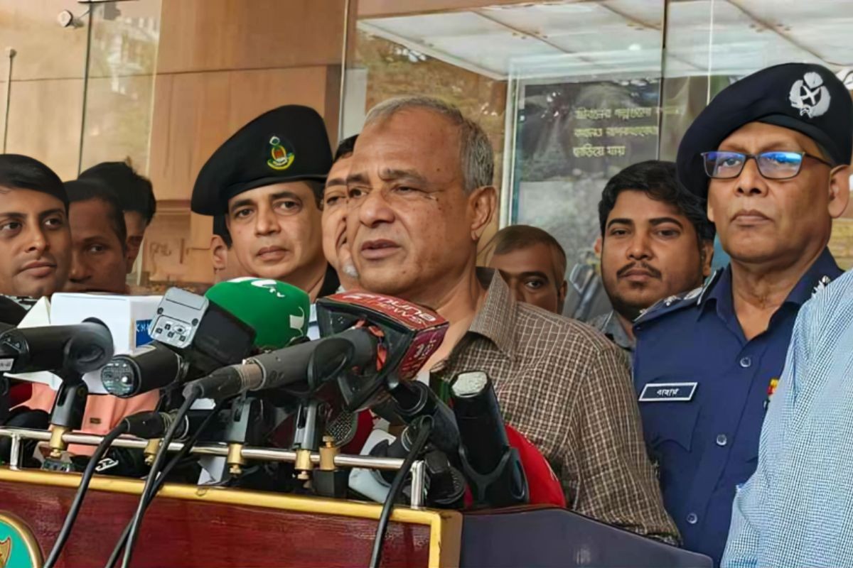 দেশের আইন-শৃঙ্খলা পরিস্থিতি খারাপের দিকে চলে গেছে: স্বরাষ্ট্র উপদেষ্টা