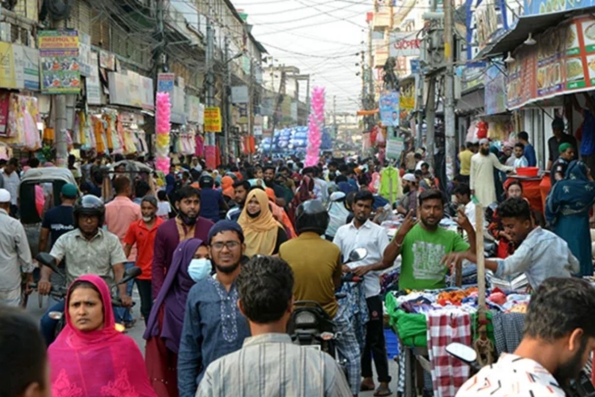 দেশের ৪৬ ভাগ মানুষ ভবিষ্যৎ নিয়ে উদ্বিগ্ন