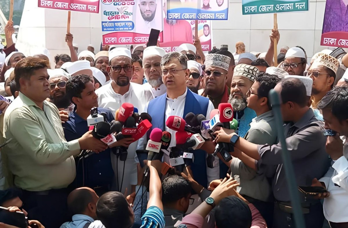 ধর্মের ভিত্তিতে রাজনীতিতে বিভাজন চাই না: সালাহউদ্দিন