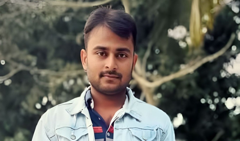 নাটোরে এক যুবকের আত্মহনন কারণ যা জানা গেলো 1757402742 নাটোরে এক যুবকের আত্মহনন, কারণ যা জানা গেলো