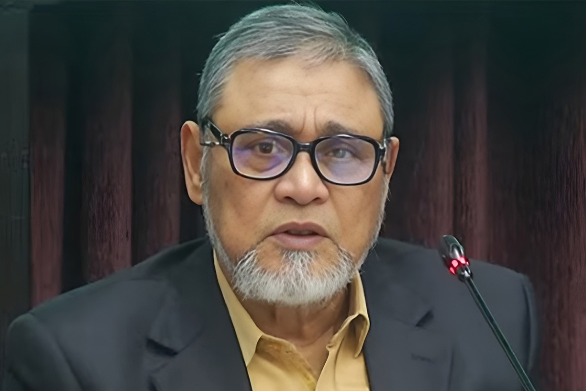 নির্বাচনের কাজে জড়িতরাও এবার ভোট দিতে পারবেন: সিইসি