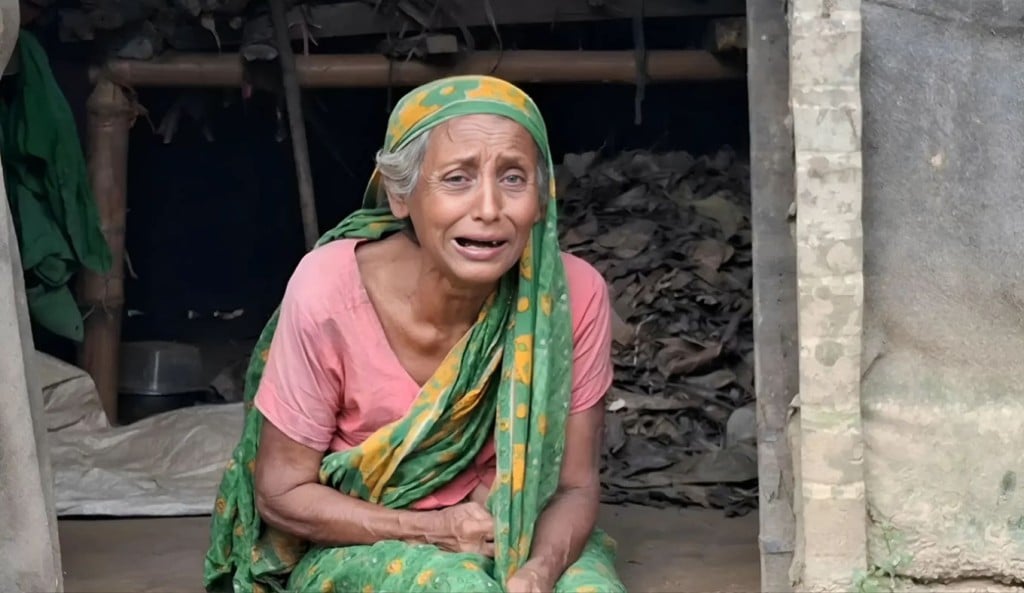 নেত্রকোনায় বৃদ্ধার বয়স্ক ভাতার টাকা খাচ্ছে অন্যরা 1757041160 বৃদ্ধার বয়স্ক ভাতার টাকা খাচ্ছে সতীনের সন্তানরা