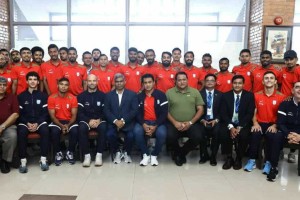 নেপাল থেকে বিশেষ ফ্লাইটে দেশে ফিরছেন জামালরা