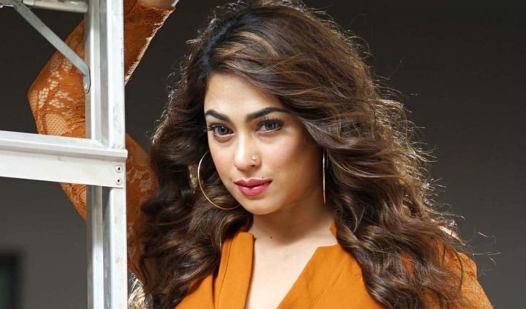২০ লাখ টাকা লোকসানের পরও সিনেমায় পপি 2 পপি 1758966594 ২০ লাখ টাকা লোকসানের পরও সিনেমায় পপি