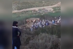 পাকিস্তান বিমানবাহিনীর বোমা হামলায় শিশুসহ নিহত অন্তত ৩০