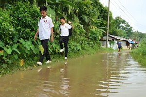 রাঙামাটিতে পানিবন্দী দুই হাজার পরিবার