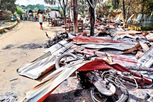 খাগড়াছড়ি পুরো এলাকায় ছড়িয়ে ছিটিয়ে আছে আগুনের ধ্বংসাবশেষ