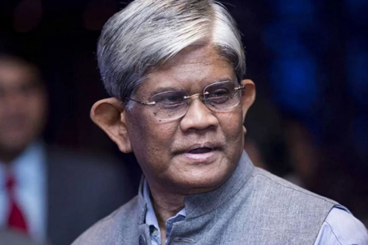 প্রয়োজন ৩০ বিলিয়ন ডলার, আইএমএফ থেকে ২ বিলিয়ন আনতেই ‘জান বের হয়ে যায়: অর্থ উপদেষ্টা