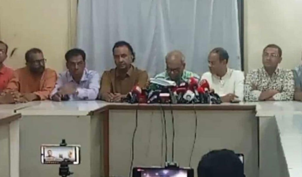 প্রার্থীকে সবুজ সংকেত দেওয়া প্রসঙ্গে যা বললেন রিজভী 1758608355 সংসদ নির্বাচন: প্রার্থীকে সবুজ সংকেত দেওয়া প্রসঙ্গে যা বললেন রিজভী
