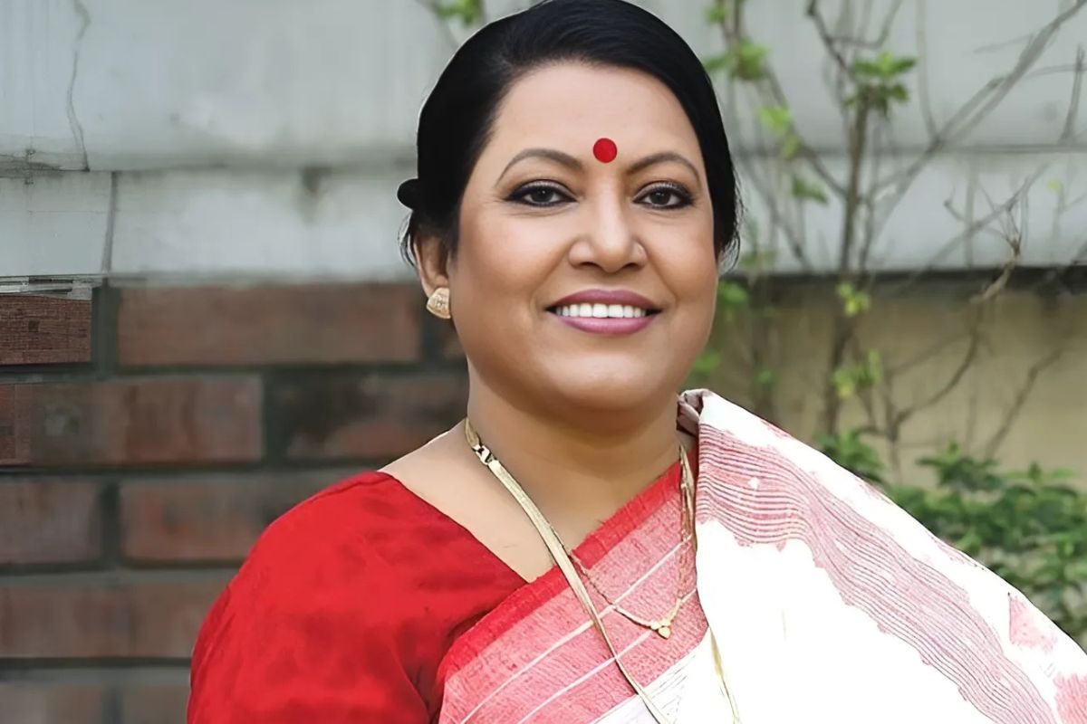 আবারও ফরিদা পারভীনের শারীরিক অবস্থার অবনতি, রয়েছেন নিবিড় পরিচর্যায়