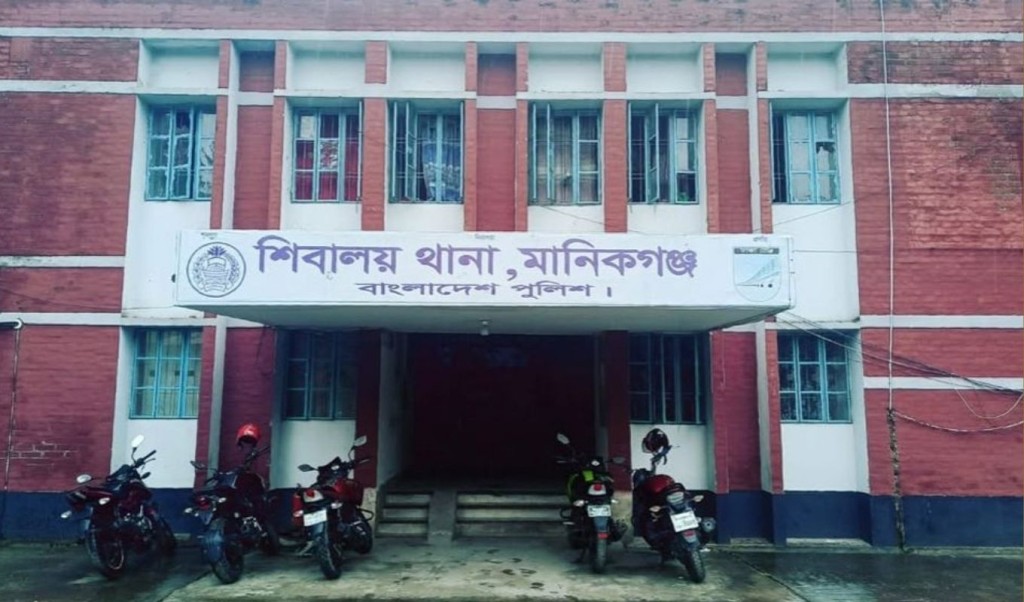 বাড়ি ছাড়তে জোর করে মুচলেকা নেওয়ার অভিযোগ ওসির বিরুদ্ধে 4 বাড়ি ছাড়তে জোর করে মুচলেকা নেওয়ার অভিযোগ ওসির বিরুদ্ধে 1757514623 বাড়ি ছাড়তে জোর করে মুচলেকা নেওয়ার অভিযোগ ওসির বিরুদ্ধে