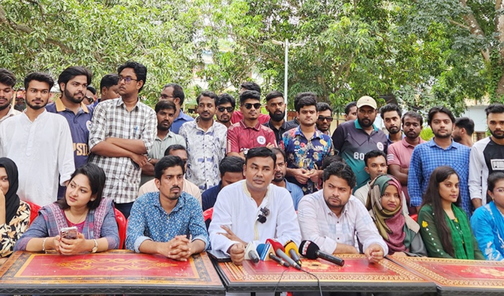 বামদের মধ্যেও শিবির ঢুকে গেছে : আমানউল্লাহ আমান 4 বামদের মধ্যেও শিবির ঢুকে গেছে আমানউল্লাহ আমান 1756986770 বামদের মধ্যেও শিবির ঢুকে গেছে : আমানউল্লাহ আমান