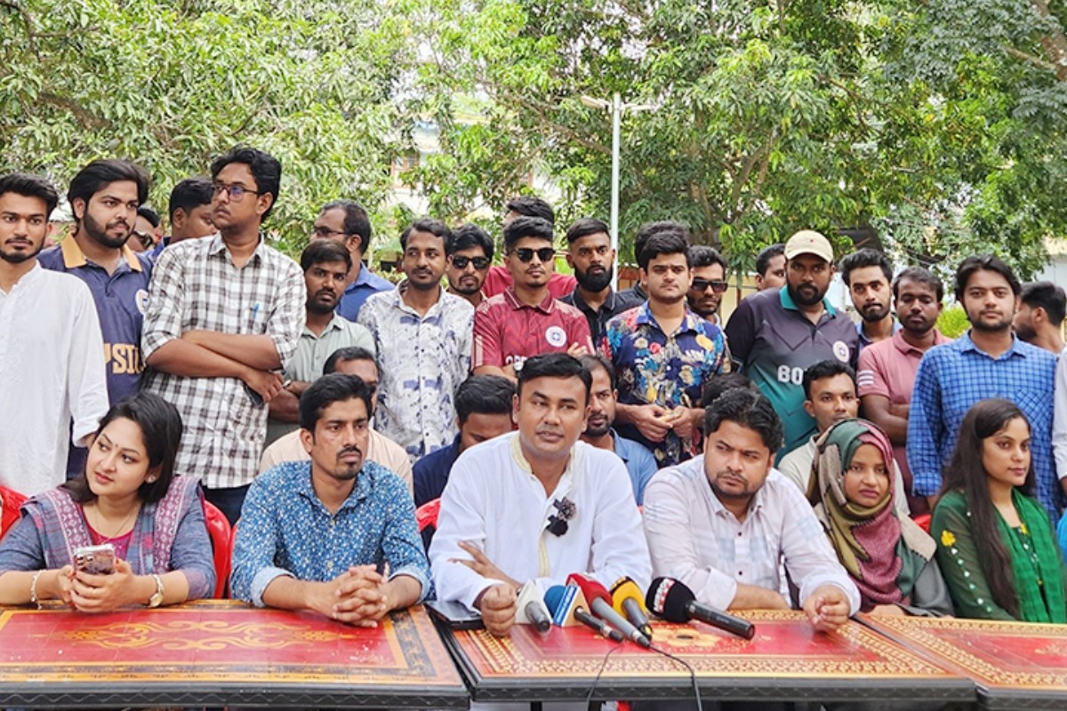বামদের মধ্যেও শিবির ঢুকে গেছে : আমানউল্লাহ আমান