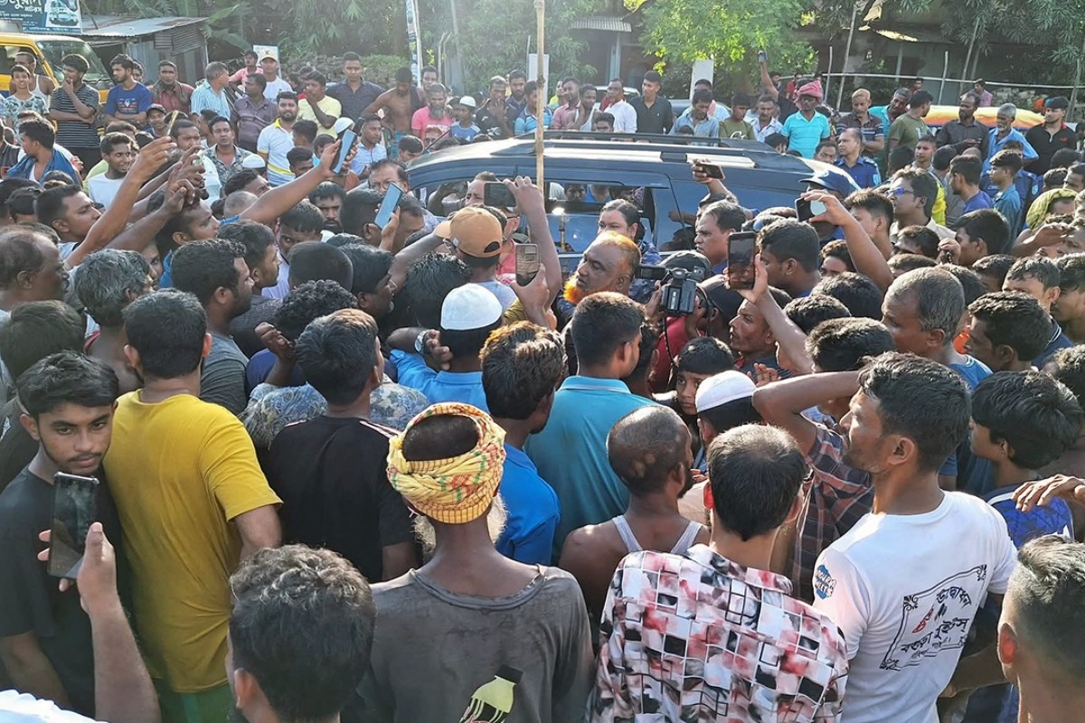 বাসচাপায় নারী নিহত, তিন ঘণ্টা মহাসড়ক অবরোধ
