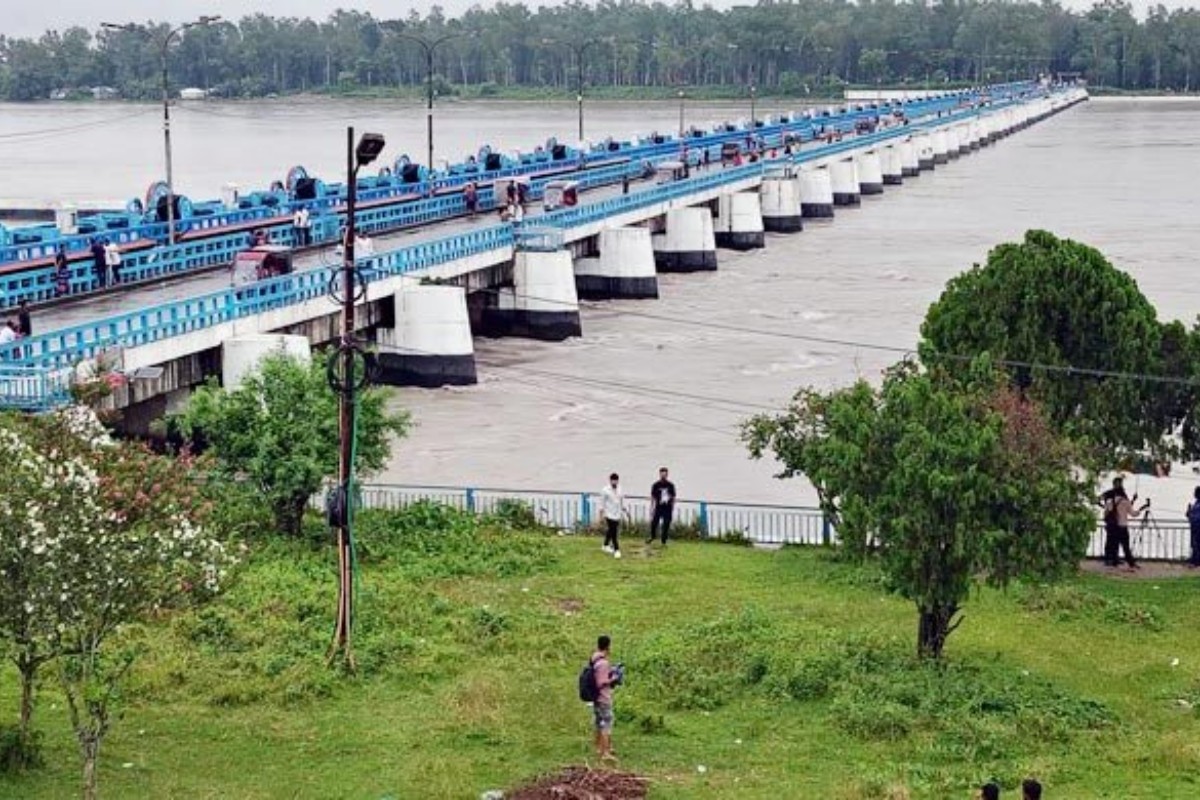 বিপৎসীমার ওপরে তিস্তার পানি, খোলা হলো ৪৪ জলকপাট