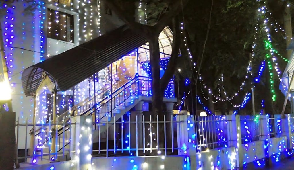 বিয়েবাড়িতে বিদ্যুৎস্পৃষ্টে প্রাণ গেলো গৃহকর্মীর 1758600854 বিয়েবাড়িতে বিদ্যুৎস্পৃষ্টে প্রাণ গেলো গৃহকর্মীর