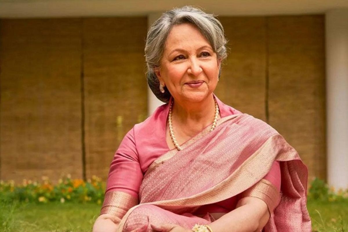 বিয়ের আগে ধর্মান্তরিত হয়ে নাম পাল্টিয়েছিলেন শর্মিলা
