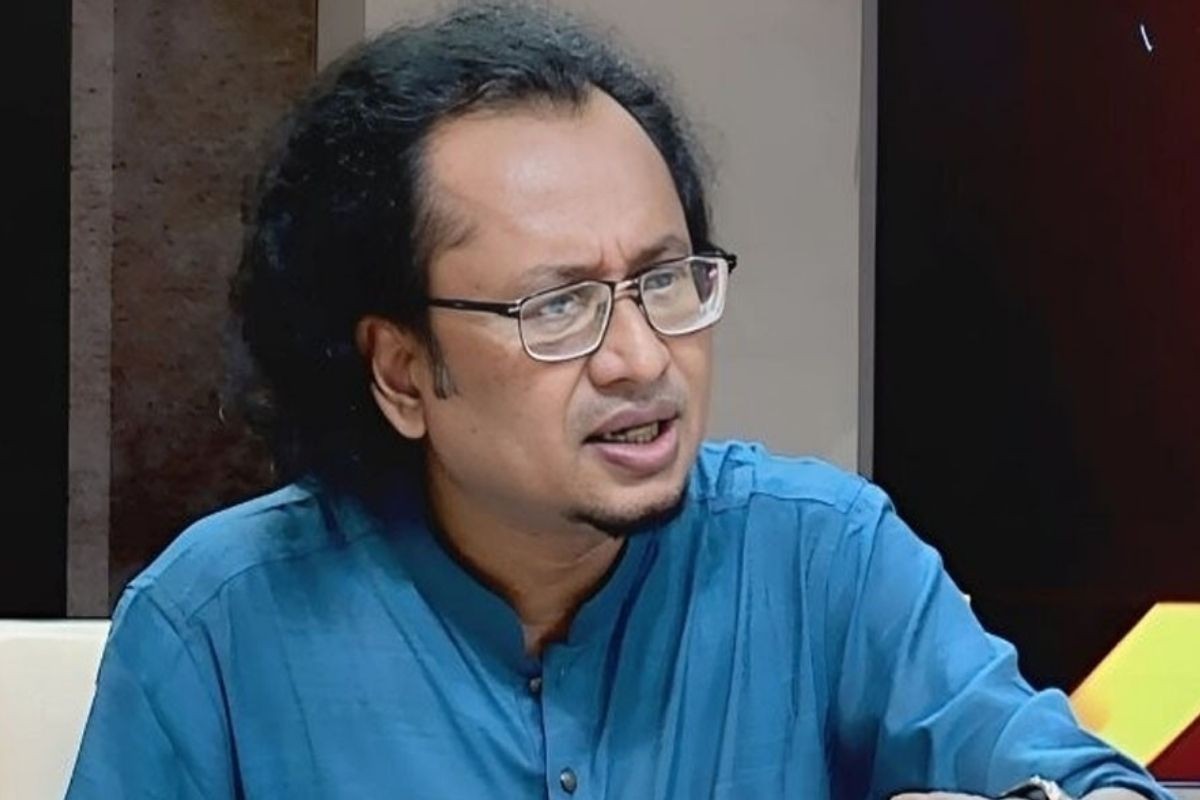 ড. ইউনূসকে সরাতে কঠোর আন্দোলন শুরু হতে পারে: জাহেদ উর রহমান