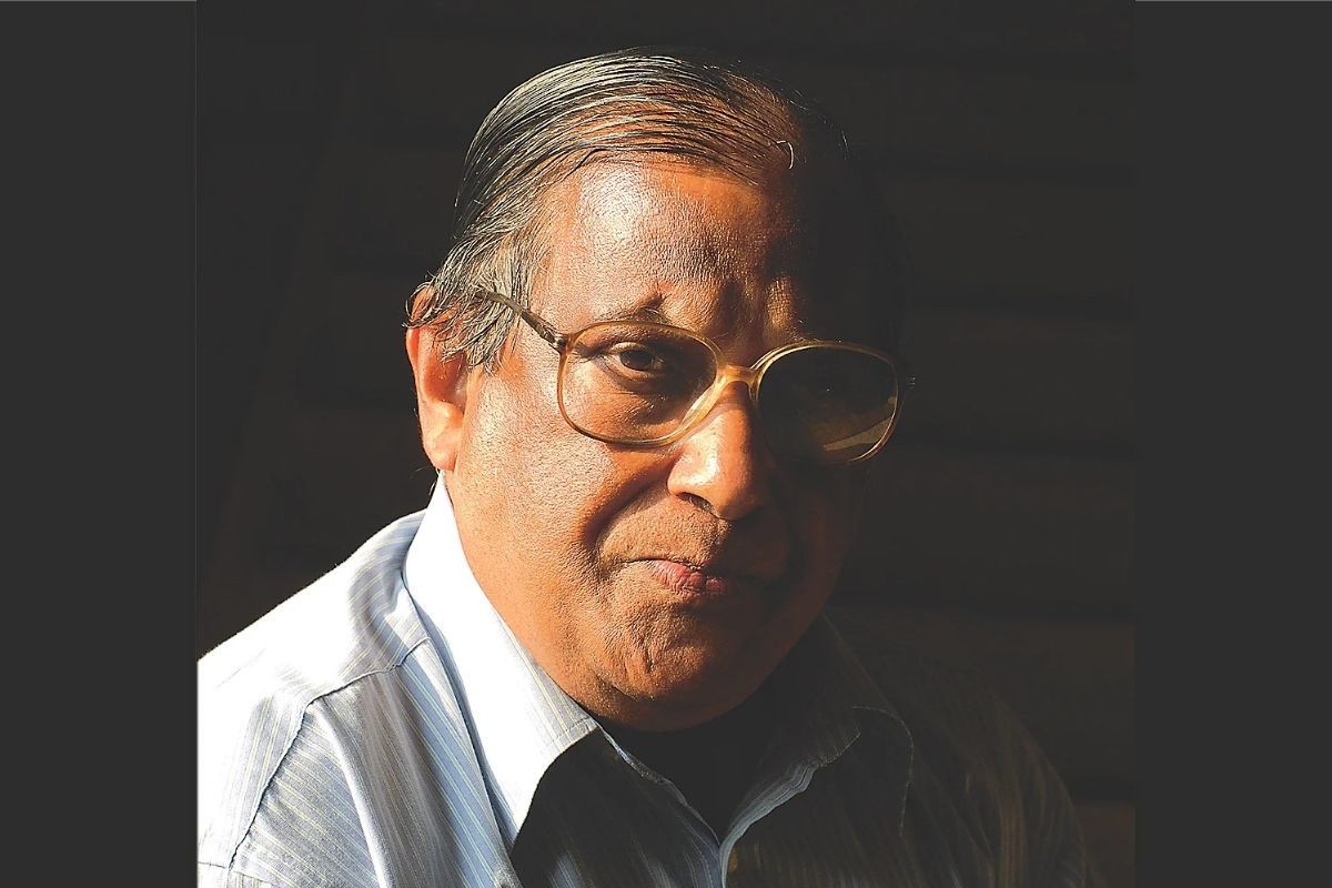 বীর মুক্তিযোদ্ধা, অর্থনীতিবিদ আকবর আলি খানের আজ তৃতীয় মৃত্যুবার্ষিকী