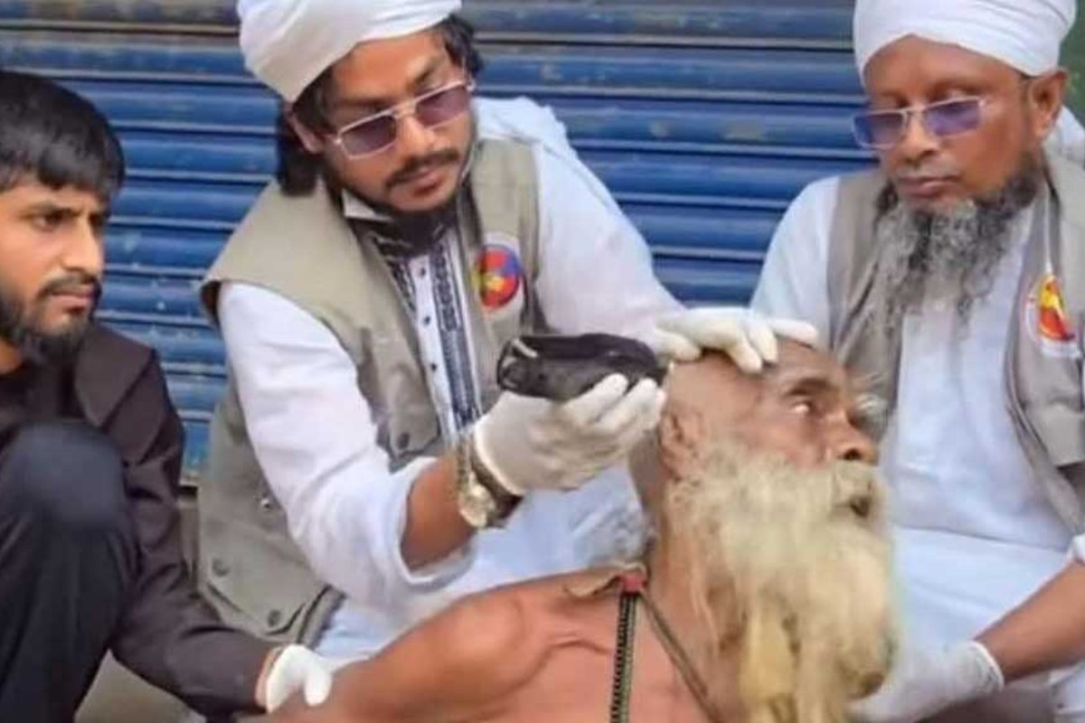 বৃদ্ধের চুল-দাড়ি কাটার ঘটনায় মামলা