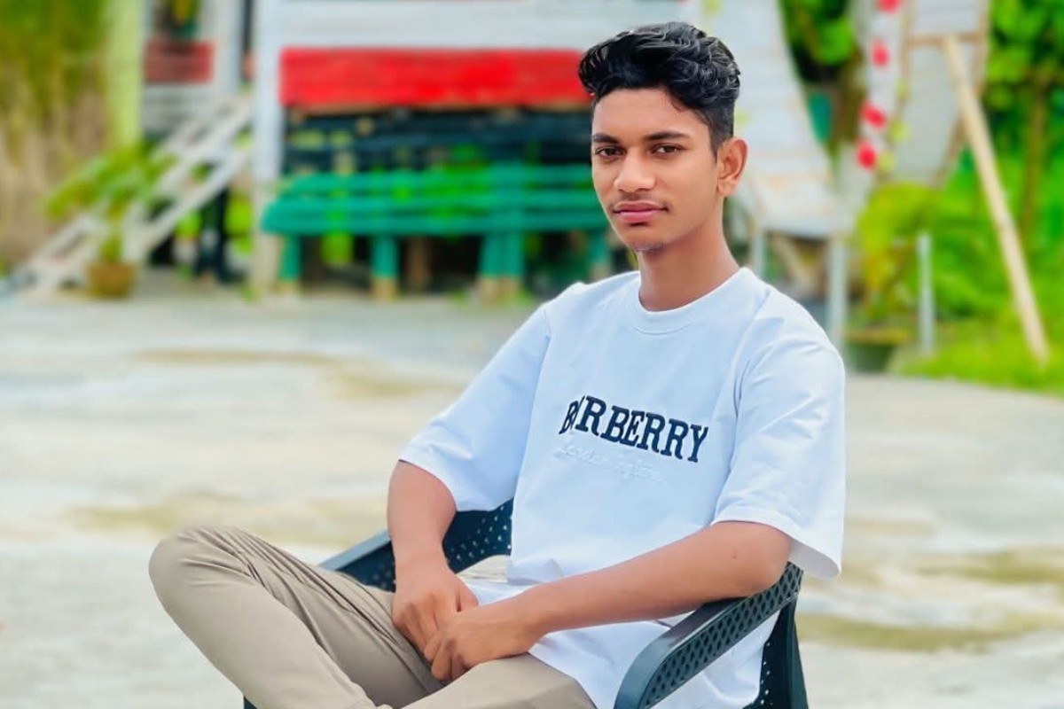 বোনের ওষুধ কিনতে বের হয়ে সড়কে প্রাণ হারালেন ভাই