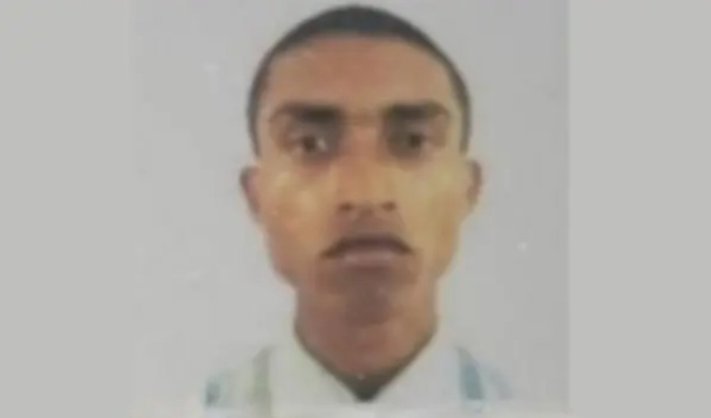 ব্রহ্মপুত্র নদ থেকে পাঁচ মামলার আসামির লাশ উদ্ধার 4 ব্রহ্মপুত্র নদ থেকে পাঁচ মামলার আসামির লাশ উদ্ধার 1758367902 ব্রহ্মপুত্র নদ থেকে পাঁচ মামলার আসামির লাশ উদ্ধার