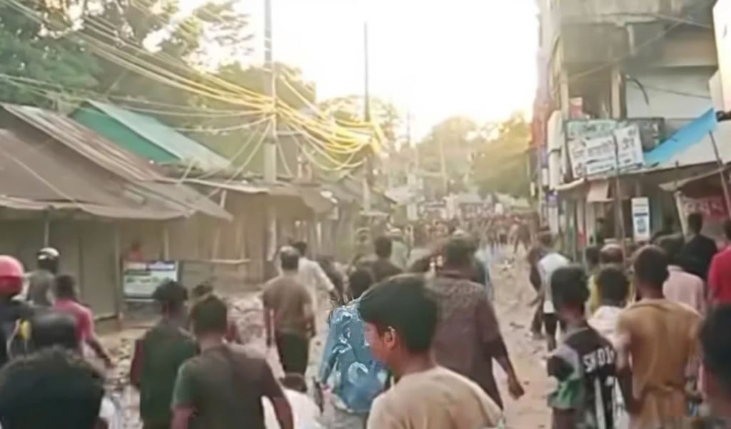 ব্রাহ্মণবাড়িয়ায় গায়ে ধাক্কা লাগায় তর্কাতর্কিতে দুই গ্রামে সংঘর্ষ আহত ৩০ 1756959717 ব্রাহ্মণবাড়িয়ায় গায়ে ধাক্কা লাগাকে কেন্দ্র করে দুই গ্রামে সংঘর্ষ, আহত ৩০