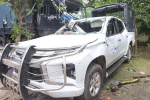 ভাঙ্গায় জনতার ধাওয়া খেয়ে মসজিদে আশ্রয় নিল পুলিশ