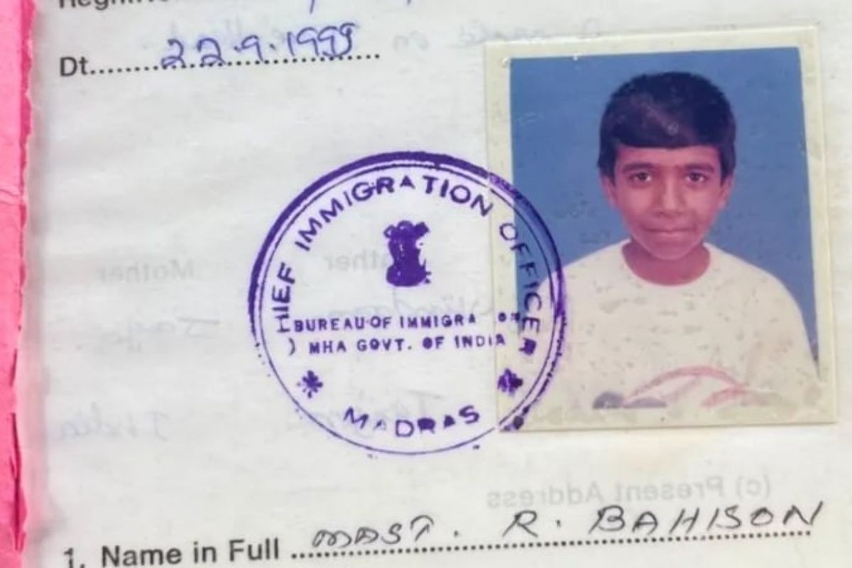 ভারতে জন্ম নিয়েও ভারতীয় নন রবীন্দ্রন!