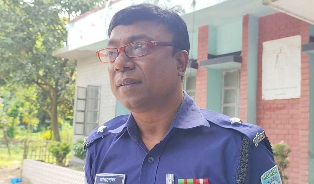 ভুক্তভোগীদের ফাঁসিয়ে ৬ লাখ টাকা আত্মসাৎ এসআইয়ের অডিও ফাঁস 1757081748 ভুক্তভোগীদের ফাঁসিয়ে ৬ লাখ টাকা আত্মসাৎ, এসআইয়ের অডিও ফাঁস