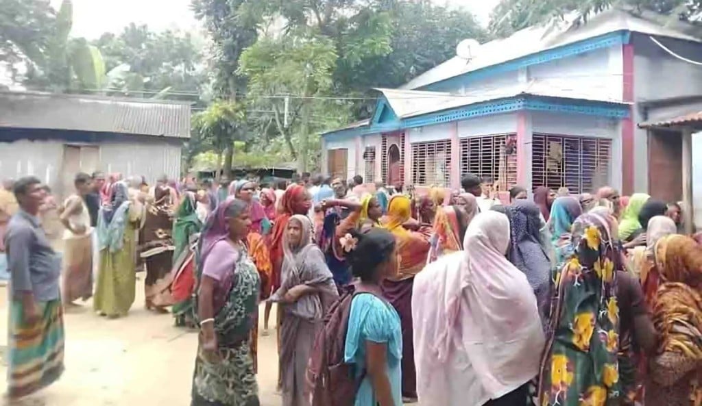 মাকে জবাই করে হত্যা করলো ছেলে 1757578560 মাকে জবাই করে হত্যা করলো ছেলে