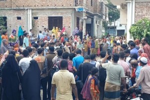 মানিকগঞ্জে মা ও দুই সন্তানের বিষপানে মৃত্যু