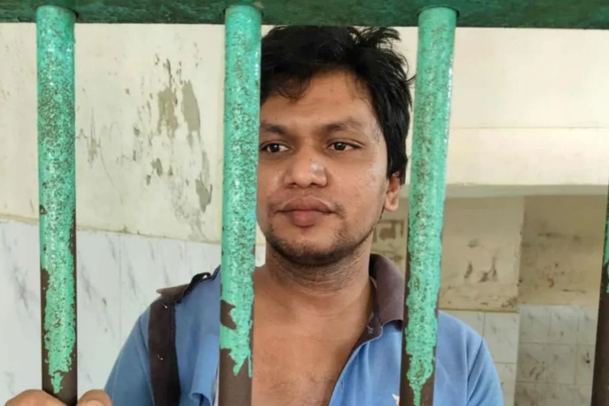 মুচলেকা দিয়ে জামিন পেলেন ডাকসুর সেই ভিপি প্রার্থী