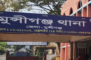 মুন্সীগঞ্জে বিএনপির দুই গ্রুপের ব্যাপক সংঘর্ষে আটজন গুলিবিদ্ধ