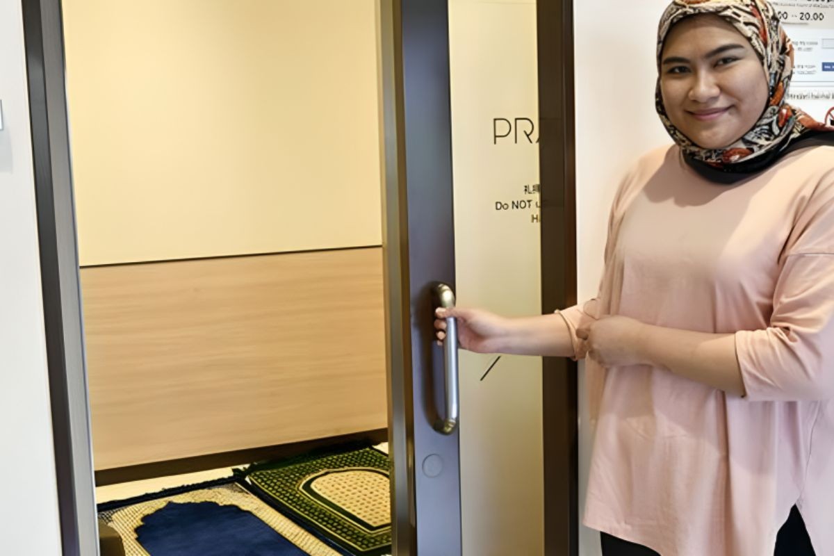 মুসলিমদের জন্য জাপানের শহরে-বন্দরে নামাজ কক্ষ তৈরি