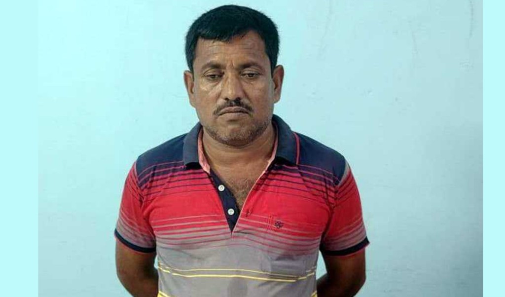 মেহেরপুরে আগ্নেয়াস্ত্রসহ বিএনপির সাবেক নেতা আটক 3 মেহেরপুরে আগ্নেয়াস্ত্রসহ বিএনপির সাবেক নেতা আটক 1756733540 মেহেরপুরে আগ্নেয়াস্ত্রসহ বিএনপির সাবেক নেতা আটক
