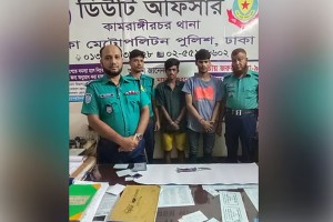 যাত্রীবেশে রিকশায় উঠে চালককে হত্যা করে দুই ছিনতাইকারী