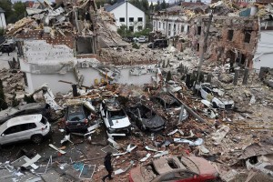 রাশিয়ার ড্রোন-ক্ষেপণাস্ত্র হামলায় ইউক্রেনে শিশুসহ নিহত ৩, আহত ১০