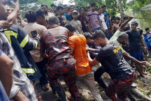 লক্ষ্মীপুরে সড়ক দুর্ঘটনায় ৩ জন নিহত
