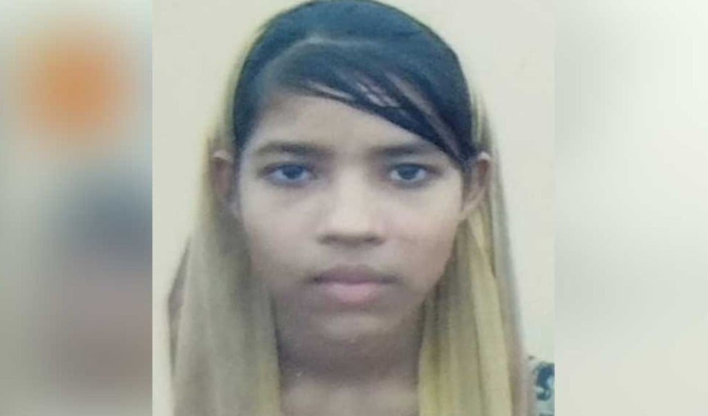 টেকনাফে রোহিঙ্গা তরুণীর মরদেহ উদ্ধার 4 লাশ উদ্ধার 1758527013 টেকনাফে রোহিঙ্গা তরুণীর মরদেহ উদ্ধার