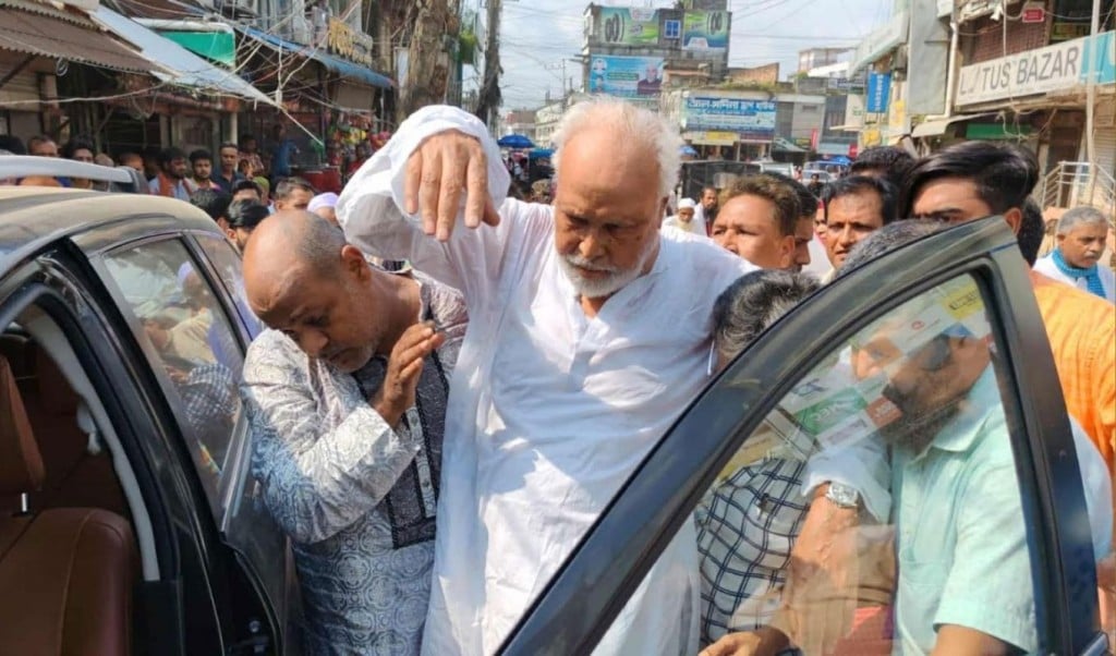 সখীপুরে বক্তব্য দেওয়ার সময় অসুস্থ হয়ে পড়লেন কাদের সিদ্দিকী 1757160893 সখীপুরে বক্তব্য দেওয়ার সময় অসুস্থ হয়ে পড়লেন কাদের সিদ্দিকী