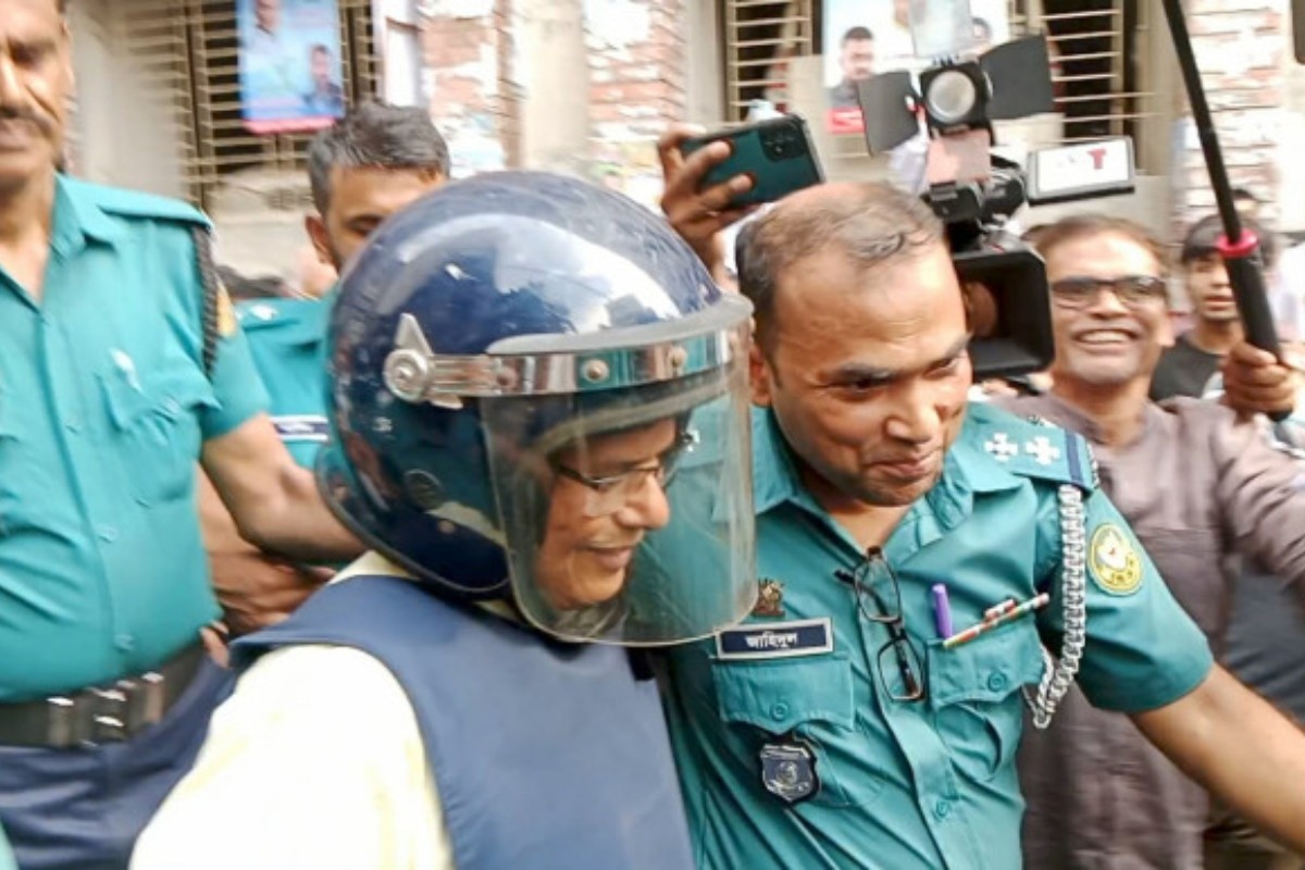 সন্ত্রাস বিরোধী আইনের মামলায় সাবেক সচিব শহীদ খান কারাগারে