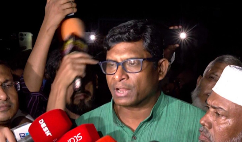 সন্ত্রাসবিরোধী আইনে নিষিদ্ধ গণঅধিকার পরিষদকে নিষিদ্ধ করার দাবি 1757126932 সন্ত্রাসবিরোধী আইনে গণঅধিকার পরিষদকে নিষিদ্ধ করার দাবি
