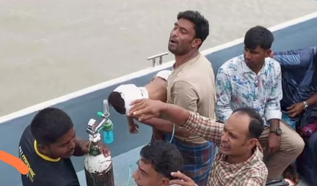 সন্দ্বীপে তুচ্ছ ঘটনায় পাঁচ বছরের শিশুকে আছাড় মেরে হত্যা 4 সন্দ্বীপে তুচ্ছ ঘটনায় পাঁচ বছরের শিশুকে আছাড় মেরে হত্যা 1758120980 সন্দ্বীপে তুচ্ছ ঘটনায় পাঁচ বছরের শিশুকে আছাড় মেরে হত্যা