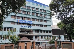 সরকারি আবাসন পরিদপ্তরের ৩ কর্মকর্তা সাময়িক বরখাস্ত